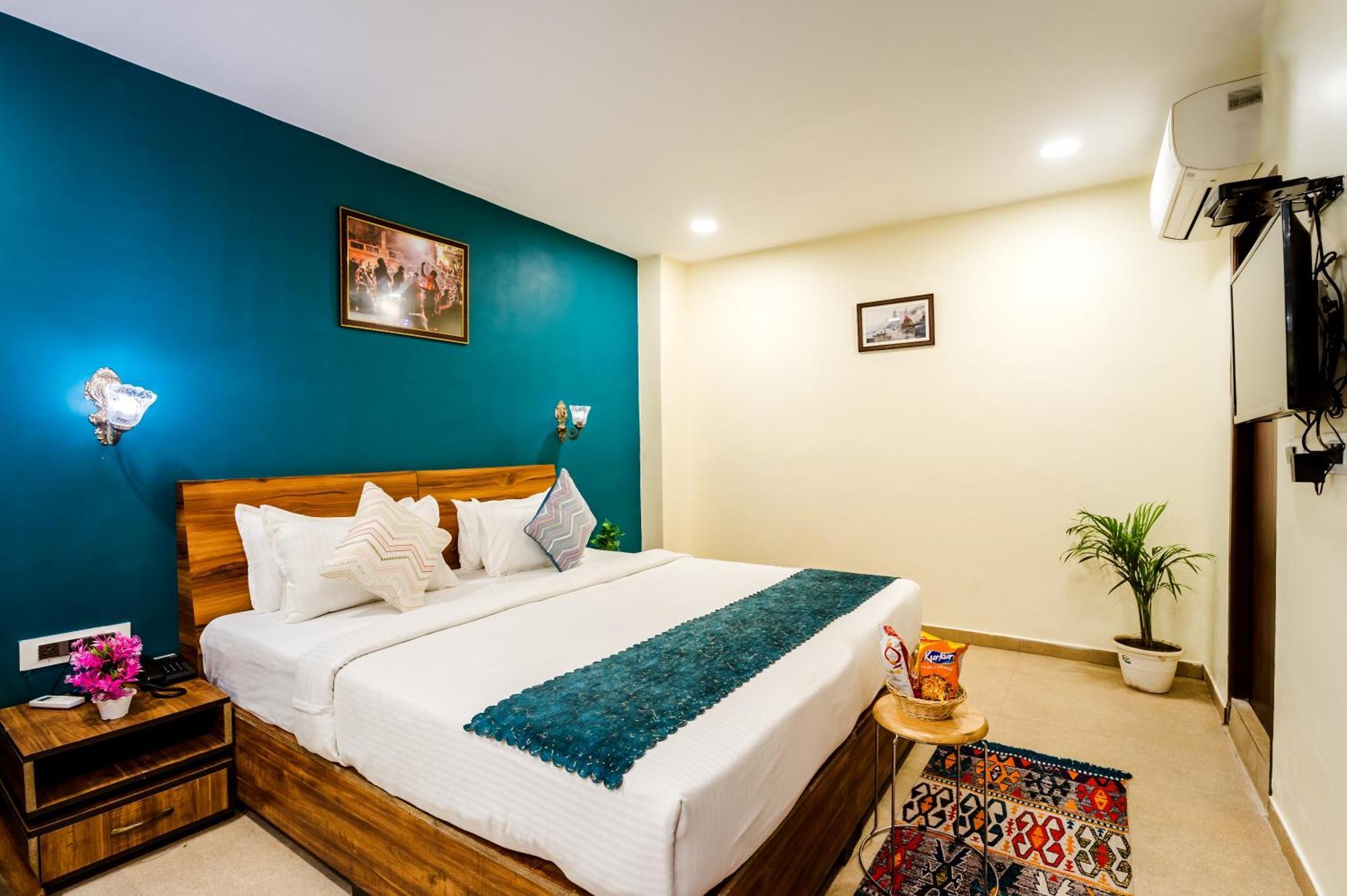 Tripli Hotels Silver Shine فاراناسي المظهر الخارجي الصورة